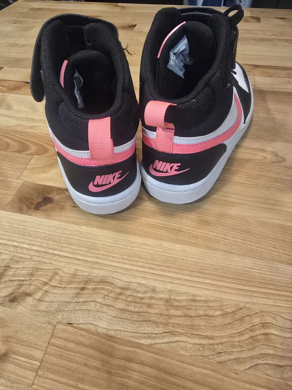 Nike Girl's Mid-Top Sneakers in Black, White & Pink